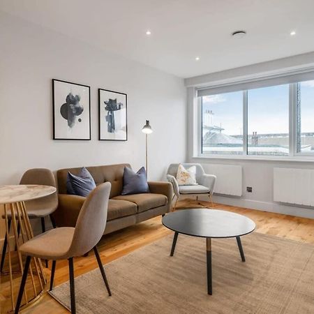 Lovely 1 Bedroom Apartment In The Heart Of Истли Экстерьер фото
